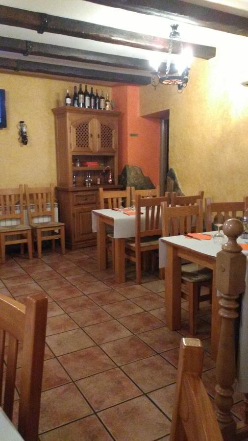 Hostal El Bodegon Ateca Exterior foto